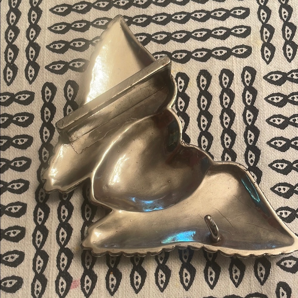 Gold and Silver Heart with Wings Belt buckle - Picture 5 of 8
